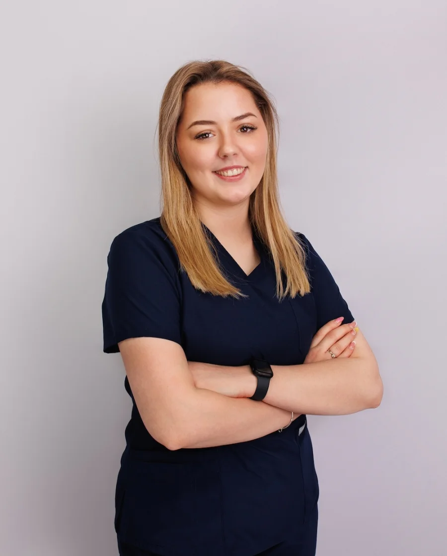 Julia Fiszer - asystentka stomatologiczna Provita Międzychód